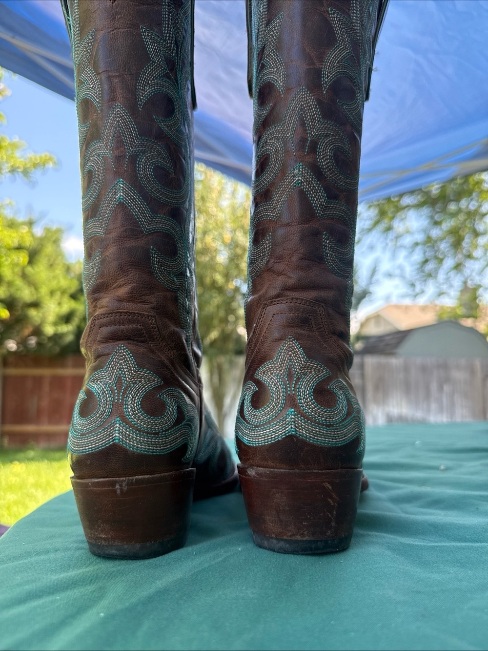 Old Gringo Brown Leather Boots with Turquoise Embroidery - Picture 9 of 10